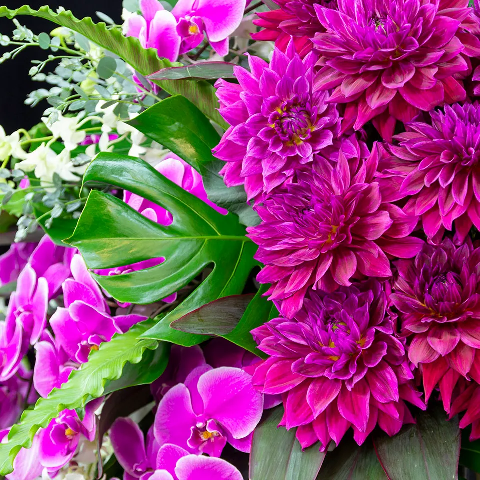 フラワースタンド：祝賀イベントや開店を華やかに彩るスタンドフラワー